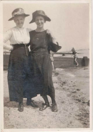 Vintage Photo Two Women On The Beach 1920s Fashion