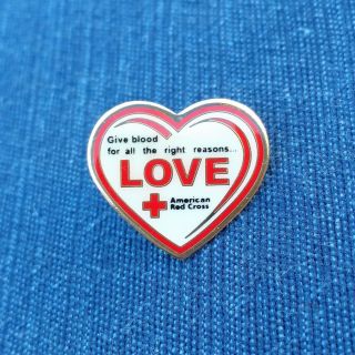 American Red Cross " Give Blood For All The Right Reasons Love Heart Pin Tie Tack
