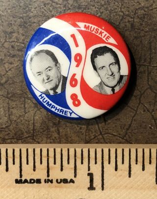 Hubert Humphrey & Muskie (1968) VINTAGE Presidential Campaign Pin RARE 2