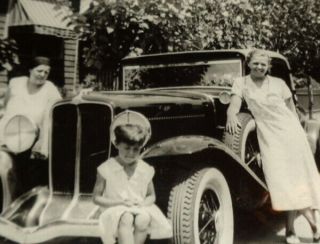 Vintage Photo,  4 " X 6 " Black And White,  Family With Antique Car