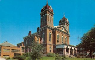Moundsville,  Wv West Virginia Court House Marshall Co Courthouse Chrome Postcard