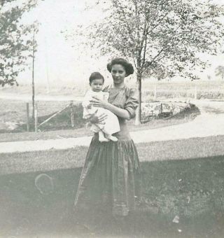Z776 Vtg Photo Niece And Auntie Pretty Baby Pretty Woman C Early 1900 