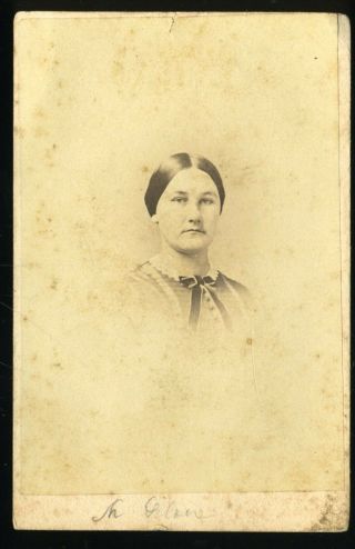 Civil War Era Cdv Photo Of Lady By Isreal & Co Baltimore Md Writing At Bottom