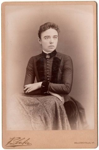 Cabinet Card Light Eyed Young Woman - Photo By Blake,  Bellows Falls Vt