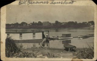 Bill Fansures House Boat - Cornwallis Wv Written On Back Real Photo Postcard