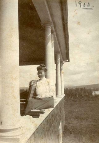 Kj325 Vtg Photo Woman On Porch With A View C Early 1900 