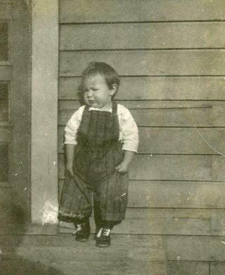 Zz297 Vtg Photo Child In Overalls On Porch C Early 1900 