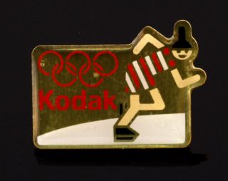 Kodak 1992 Olympic Games Vintage 25mm Pin Patinage