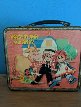 Vintage Aladdin Industries 1973 Raggedy Ann And Andy Metal Lunch Box.