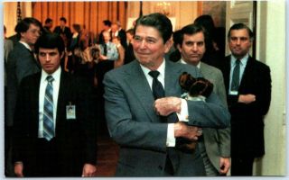 President Ronald Reagan With Secret Service Mcgruff The Crime Dog 1984 Postcard