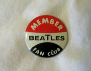 Estate Vintage Pinback Button - Member Beatles Fan Club - 1964