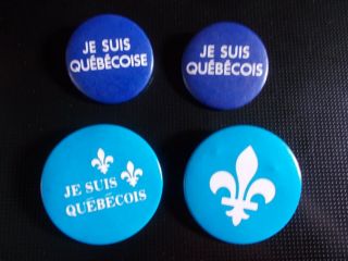 Pinback Je Suis Québécois (e) 4 Macarons Du Québec Canada Fleur De Lys