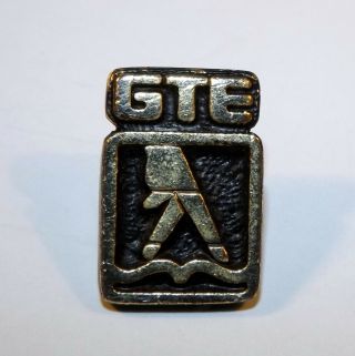 Gte Lapel / Hat Pin With Post And Pinback,  Gold Toned Metal,  5/8 " X 1/2 "