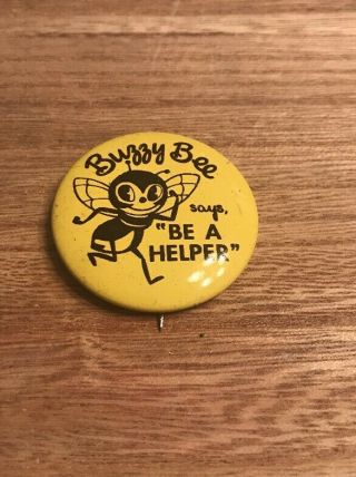Vtg Buzzy Bee “be A Helper” Pinback Button Badge Pin 1.  5” Yellow