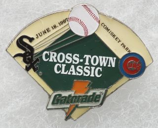 Cross Town Classic Chicago White Sox Cubs Comiskey Park 1997 Baseball Pin