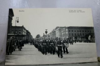 Germany Berlin Unter Den Linden Aufzichen Der Wache Postcard Old Vintage Card Pc