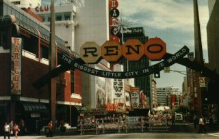 Vintage Reno,  Nevada Postcard - - Old Arch On Virginia St.