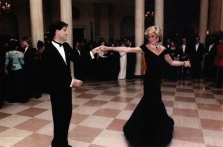 Princess Diana Dances With John Travolta At White House,  1985 - - Modern Postcard
