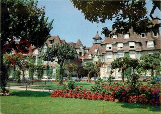 Picture Postcard - :deauville,  Les Jardins Et L 