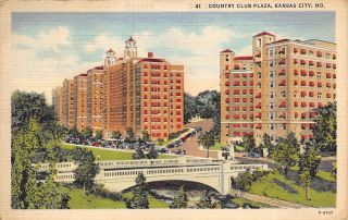 Kansas City Missouri 1939 Linen Postcard Country Club Plaza