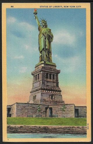 Usa Statue Of Liberty,  York City Vintage Color Postcard