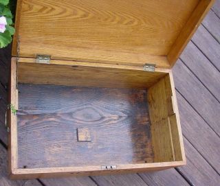 Old Maine Signed Lighthouse Medicine Chest USLHS USLH AS FOUND 11