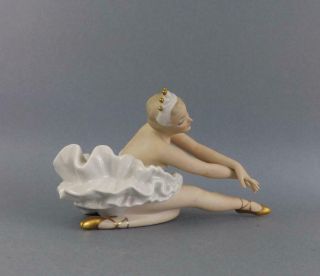 Antique Porcelain German Art Deco Figurine of Ballerina by Wallendorf 3