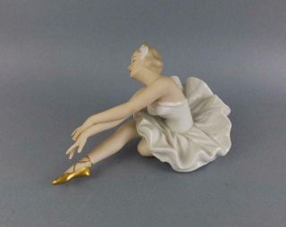Antique Porcelain German Art Deco Figurine of Ballerina by Wallendorf 7