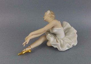 Antique Porcelain German Art Deco Figurine of Ballerina by Wallendorf 8
