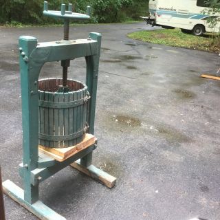 Vtg Antique Wood/Iron Primitive Grape Apple Cider Wine Press Rustic Farm GREEN 2