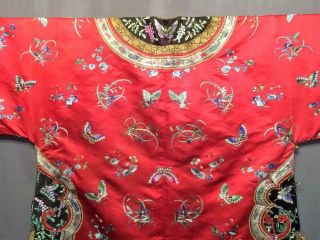 Antique Chinese embroidered red silk robe - Manchu robe - Flowers 满族红缎绣花蝶纹衬衣 4