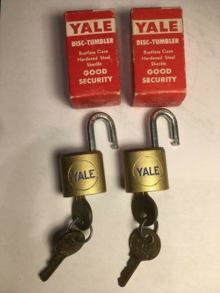 2 Vintage Small Yale Padlock,  Nos,  In The Box 711pb