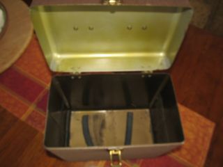 ANTIQUE 78 RPM CARRYING CASE METAL TWO - TONE LATE 1940s L@@K 3