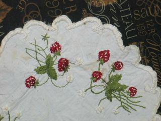 Antique Victorian Art Nouveau Society Silk Tablecloth Hand Embroider Strawberry