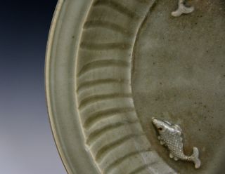 Large Antique Chinese Ming Longquan Celadon Glaze Molded Fish Porcelain Plate 6