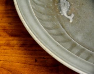 Large Antique Chinese Ming Longquan Celadon Glaze Molded Fish Porcelain Plate 8