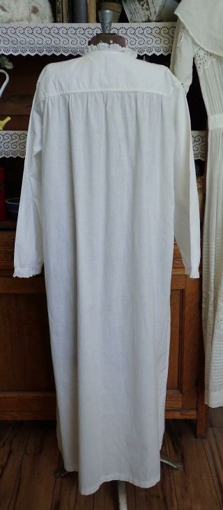 Sweet Farmhouse Antique White Cotton Night Gown Great Display Nightgown 5
