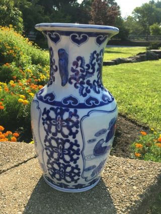 Chinese Ming Mark Blue & White Porcelain Vase Urn Jar 18th c.  Kangxi? BIRDS 4