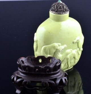 & RARE CHINESE QIANLONG LIME GREEN ENAMEL IMPERIAL HORSES SNUFF BOTTLE 5