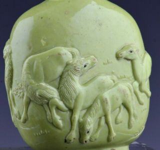 & RARE CHINESE QIANLONG LIME GREEN ENAMEL IMPERIAL HORSES SNUFF BOTTLE 6