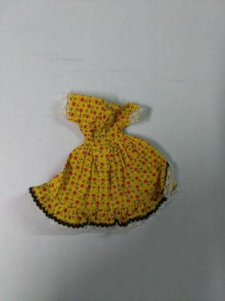 Vintage Mary Poppins Dress 1960s (yellow,  Black & White Dress W/ Daisy Print)