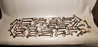 58 Antique Keys - Cast Iron - Brass - 1.  5in To 3.  5in - Solid - 1800s? Skeleton - Locks - (5)