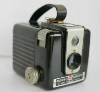 Antique Kodak Brownie Hawkeye Flash Model Film Box Camera (1949 - 1961),