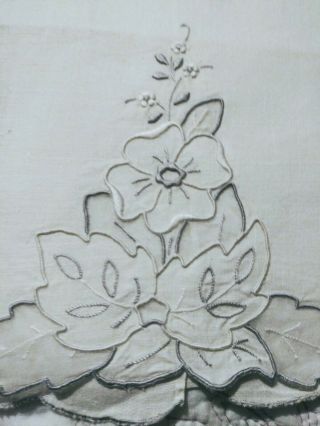 Madeira Embroidered And Applique White Linen Hand Towel 19 " By 14 "