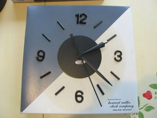 Howard Miller Built - In Wall Clock George Nelson Assoc Model 6713 Old Stock