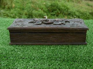 19thc BLACK FOREST OAK CARVED BOX WITH FLOWERS & LEAF DECOR ON TOP C.  1870 6
