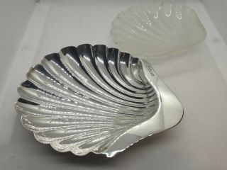 Antique Edwardian Solid Silver Shell Butter Dish.  Sheffield 1907.  67.  71 Grams