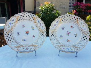 Lovely Pair Antique Meissen,  2 Hand Painted Porcelain Plates From The 19th