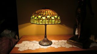 Tiffany Studios Lamp 1900s Acorn Favrile Glass & Bronze 2