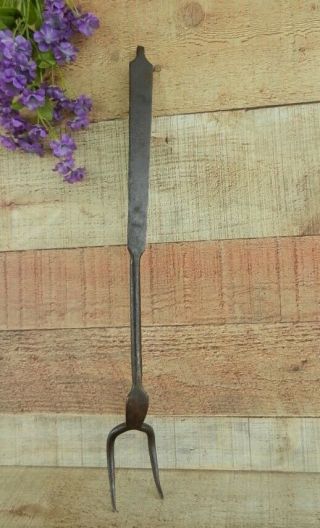 Antique Handmade Blacksmith Forged Iron Butchers Fleshing Hearth Fork